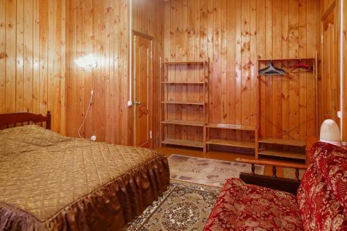Hostal ?????