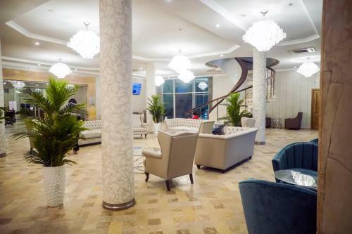 Amza Park Hotel