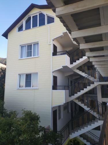 Hostal Anna-saria Guest House