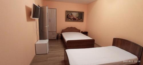 Hostal ???????