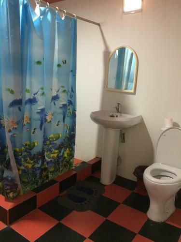 Hostal Uyut Guest House