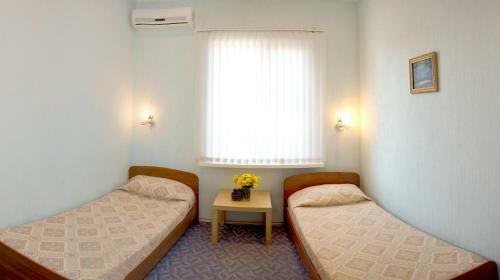 Hostal Rusamra Guest House