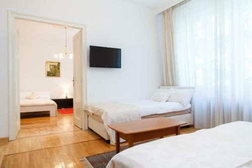 Apartments Resavska Center