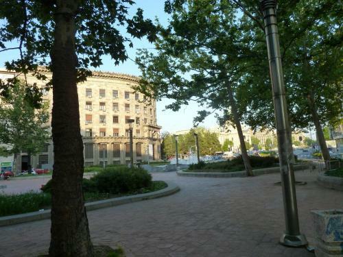 Apartment Parliament Park