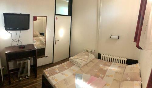 Hostal Guesthouse Duga