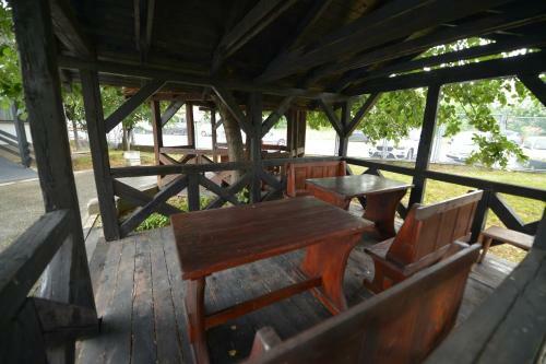 Hostal Guesthouse Duga