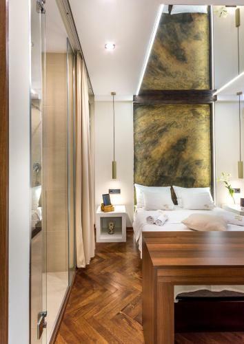 Onyx Luxury Apartments