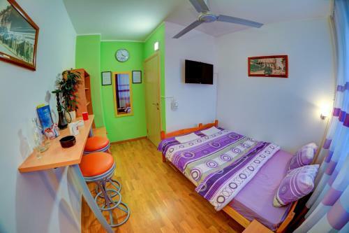 Albergue Rooms And Apartments S