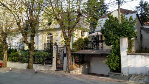 Hostal Resident Hill Resort