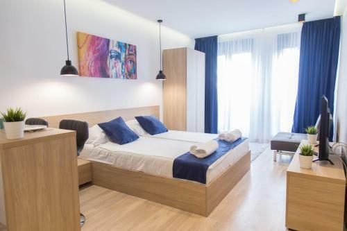 Hostal Empire Luxury Apartments