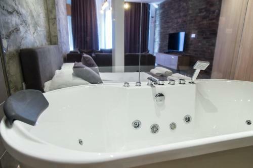 Hostal Empire Luxury Apartments