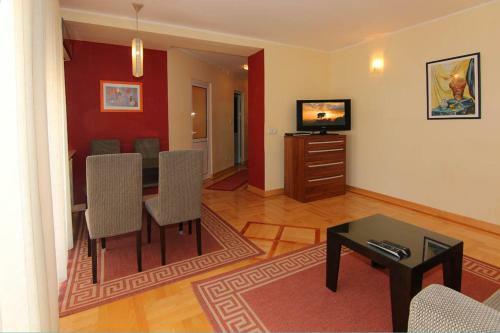 Central Apartments