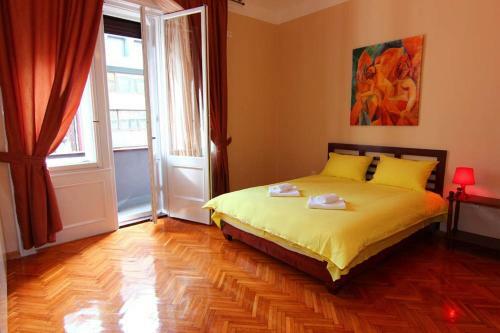 Central Apartments