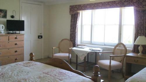 Bed & Breakfast Pigeonwood House