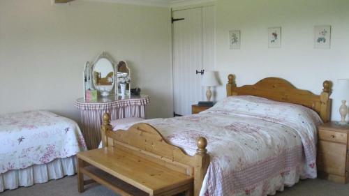 Bed & Breakfast Pigeonwood House