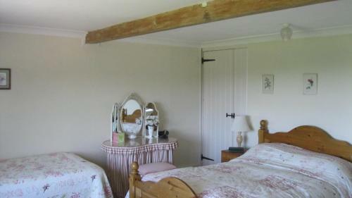 Bed & Breakfast Pigeonwood House