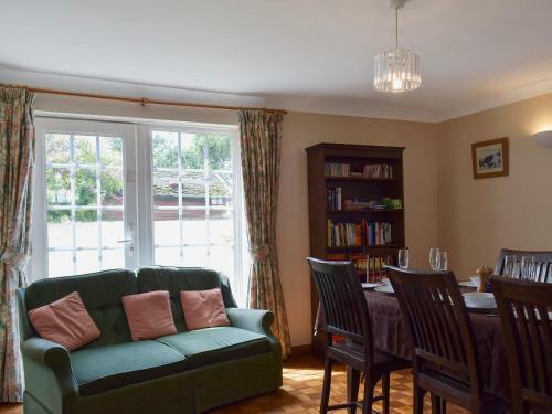 Mariners Lodge