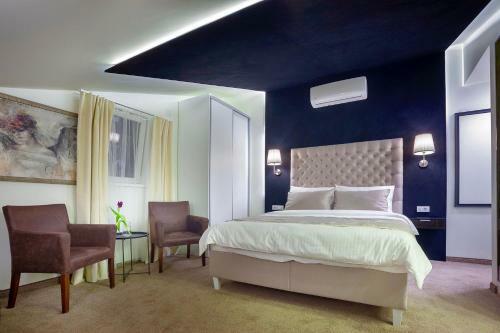 Hostal 4rooms 4U