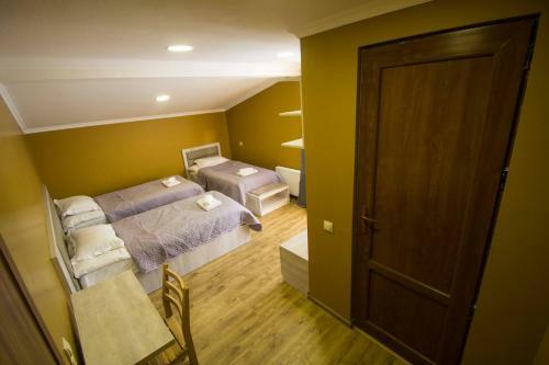 Hotel Mestia Plaza