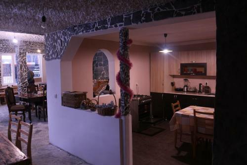 Hostal Inga Jafaridze Guesthouse Pele