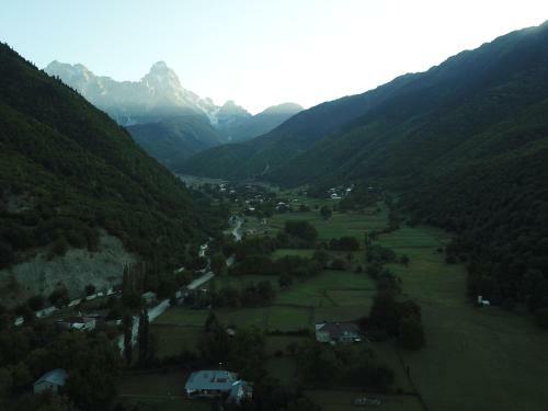 Hostal Dali Kaldanis Guest House