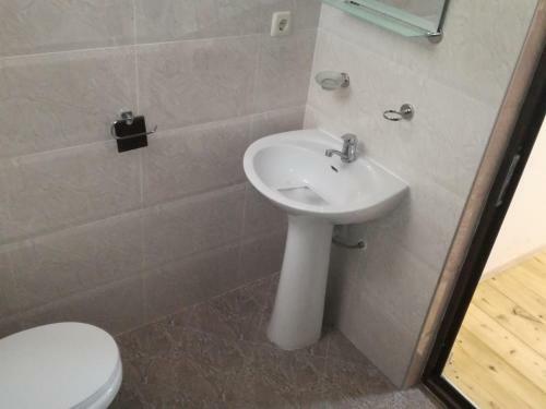 Hostal Dali Kaldanis Guest House