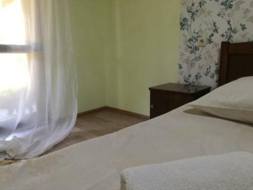 Hostal Dali Kaldanis Guest House