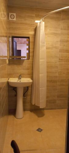 Hostal Guesthouse Barliani