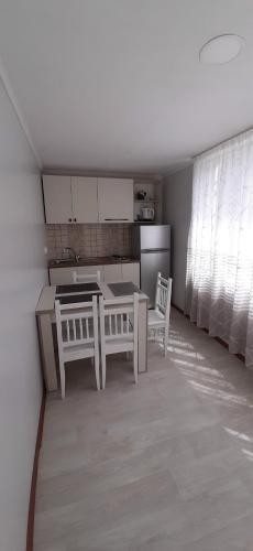 Hostal Guesthouse Of Manoni