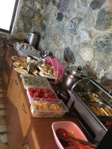 Hostal Guesthouse Of Manoni