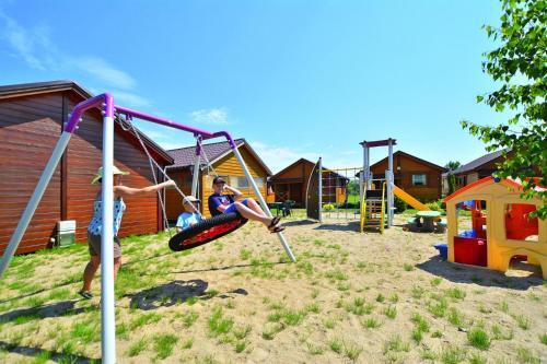 Holiday Resort, Bobolin