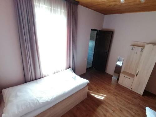 Hostal Lisaneli