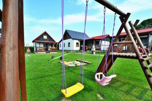 Holiday Complex, Bobolin