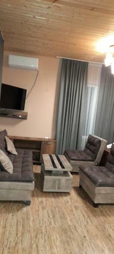 Nugzar Holiday Home