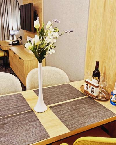 Apartamento Luxapartmanbesenova Hotel Akvamarin