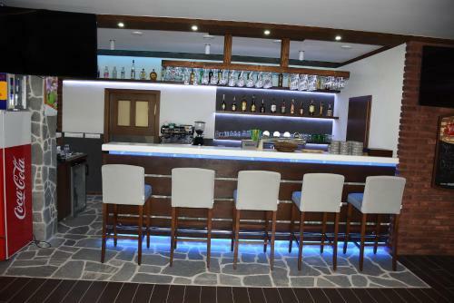 Hostal Vila 27