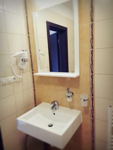 Be?e?ov� Apartm�n Diamant Hotel