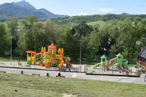 Mymara , Apartm�n Ivadella