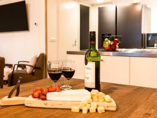 Villa Nice Group Accommodation With Bbq In Overijssel