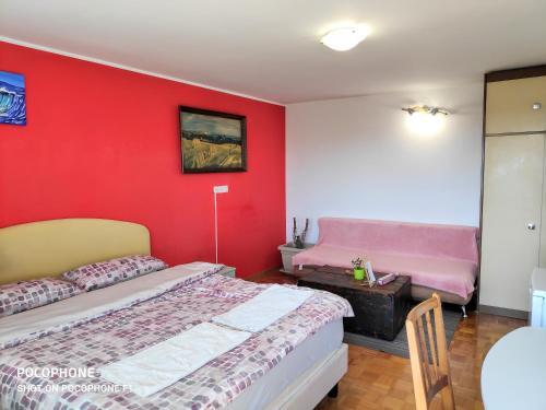 Hostal Apartsun