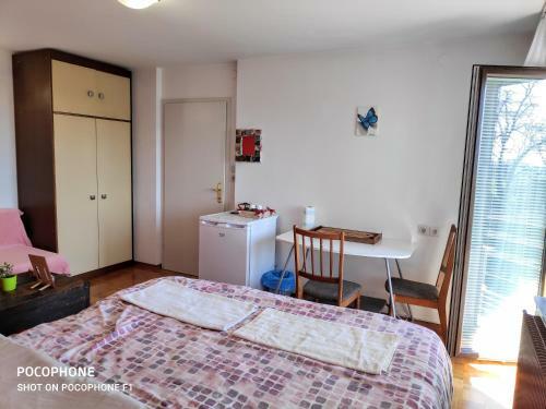 Hostal Apartsun