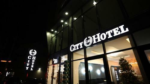 City Hotel