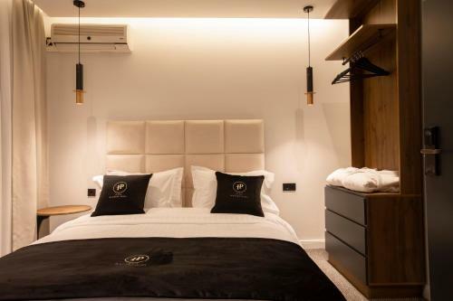 Plaza Boutique Hotel
