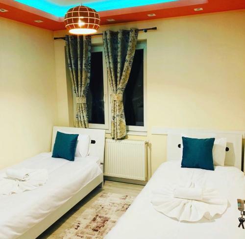 Mimoza Apartment No/3. 5km Pristina