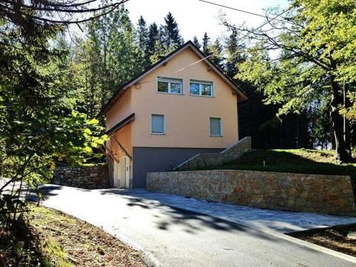 Apartmaji Velikonja