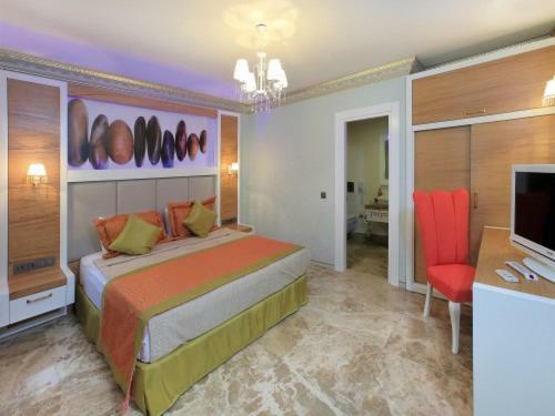 Camelot Boutique Hotel