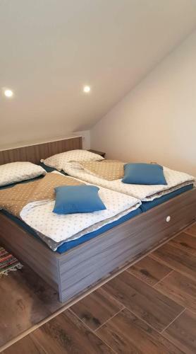 Apartma Cifra Begunje