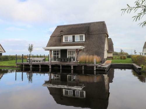 Thatched Villa With Lounge Set, Right At The Water