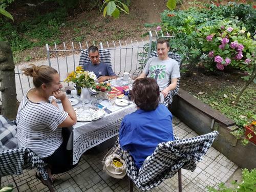 Hostal Nena & Rale Rooms