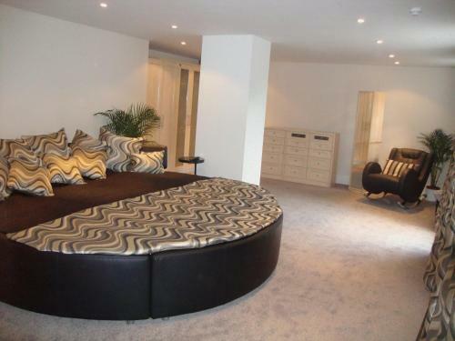 Hostal Munstone House